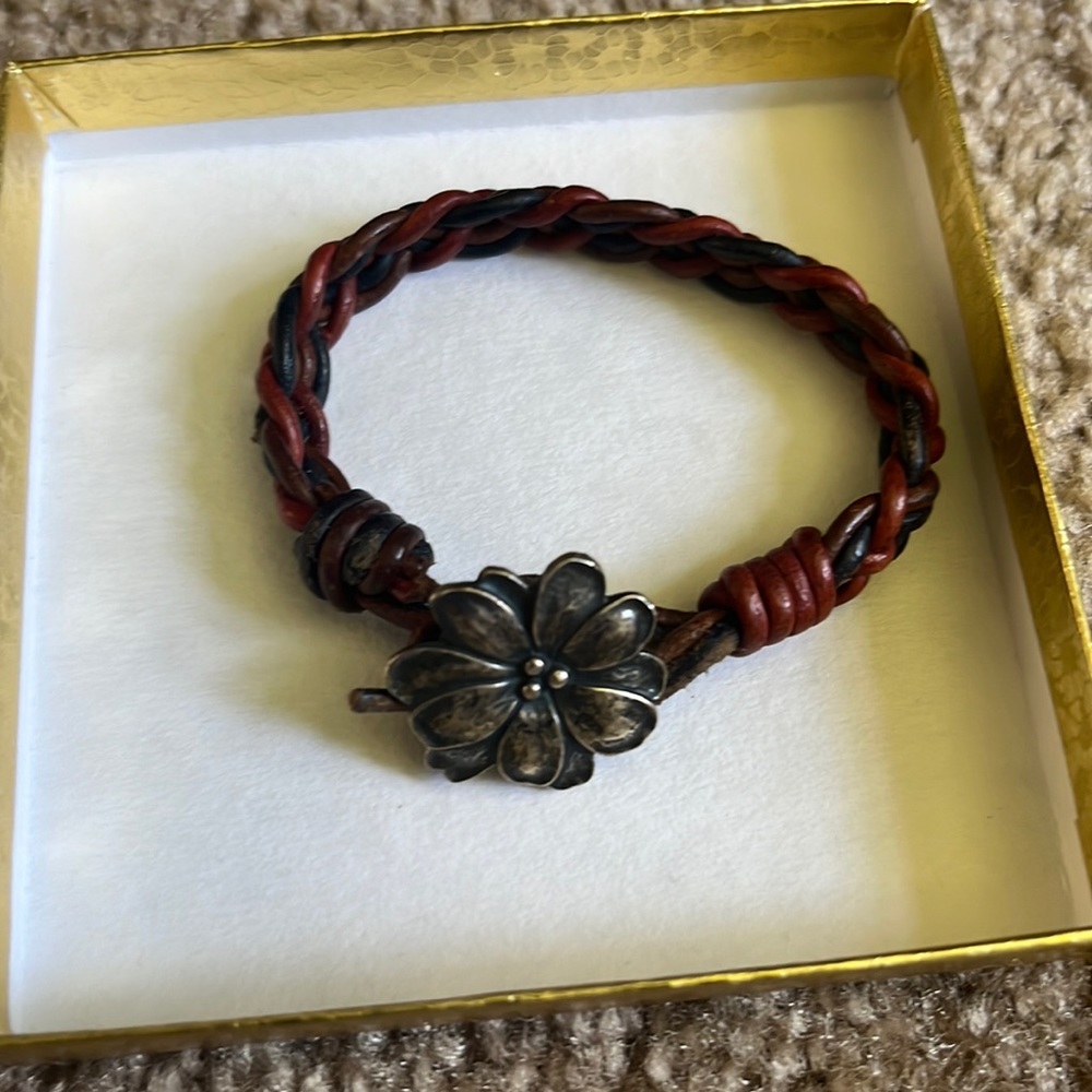 James avery flower charm with corded leather